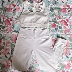 Fabletics Matching Sports Bra and Leggings Set